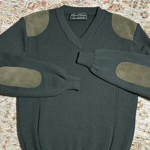 Mens Euro Chasse Pure New Wool Sweater Suede Shoulder Elbow Patches Sz Medium